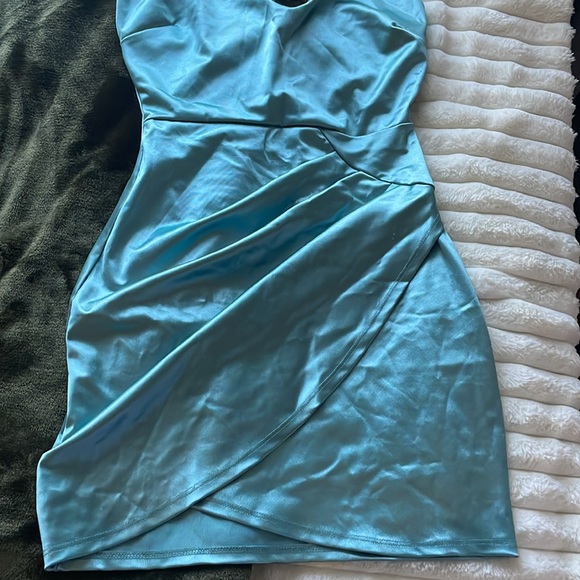 TEAL STRETCHY BODY CON DRESS - Picture 3 of 8